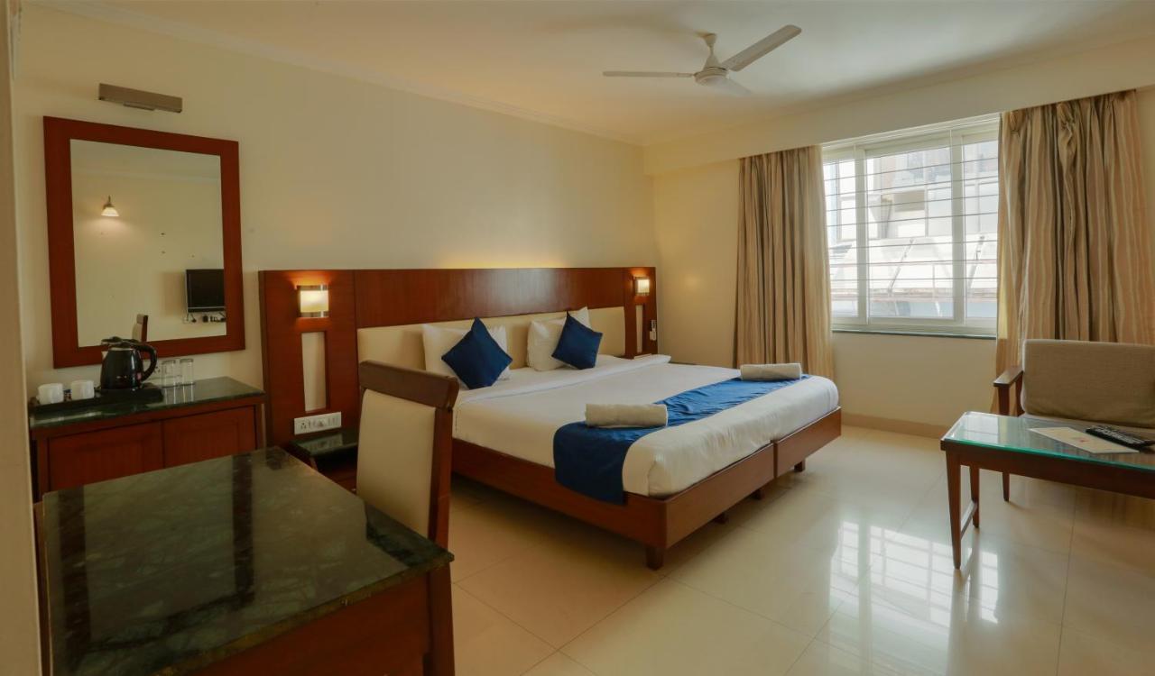 Magnus Riverside Kalyani Nagar Pune Eksteriør billede
